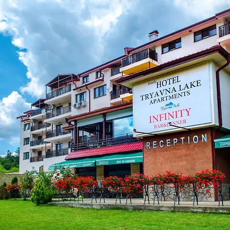 Апартаменти Tryavna Lake Apartamento *