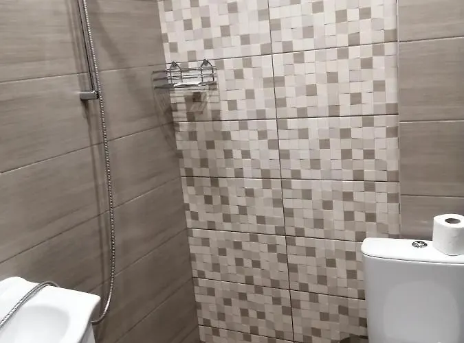 Апартаменти Tryavna Lake *